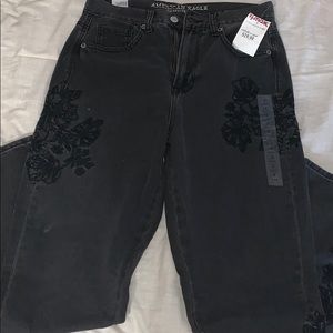 black american eagle jeans